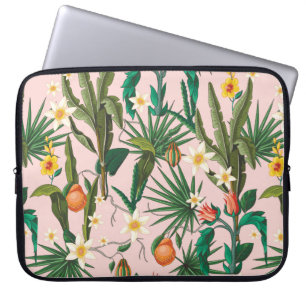 Seamless pattern with tropical leaf, flowers and f laptop sleeve