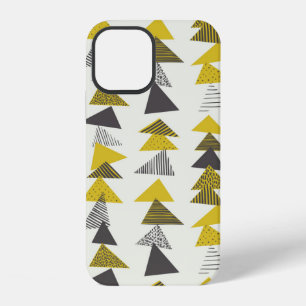 Seamless pattern with various triangles in retro s iPhone 12 case