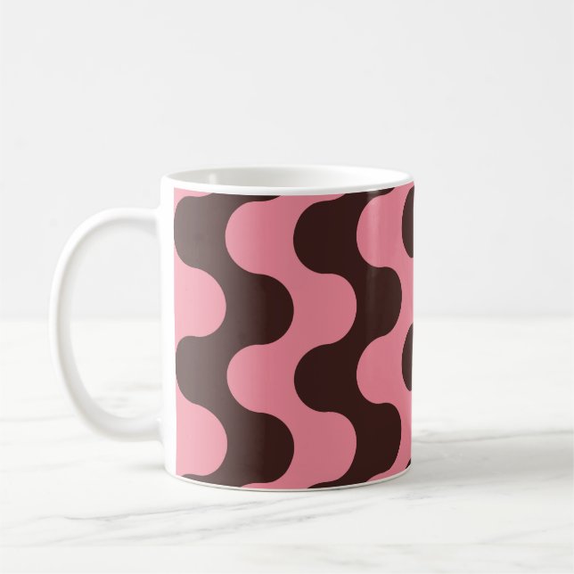 Seamless pattern with wavy stripes in retro style. coffee mug (Left)