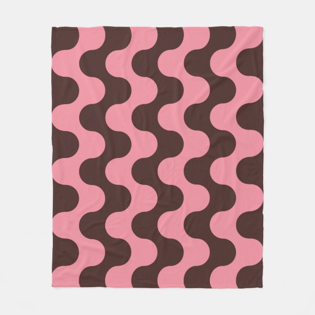 Seamless pattern with wavy stripes in retro style. fleece blanket (Front)