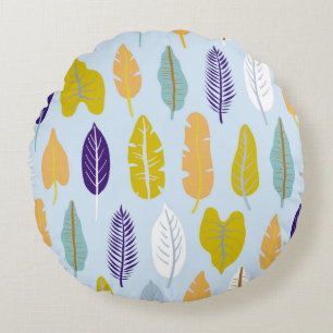 Seamless pattern with wild tropical rainforest pla round cushion