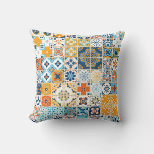 Seamless pattern with with Portuguese tiles. illus Cushion