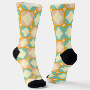Seamless retro pattern with rounded squares socks