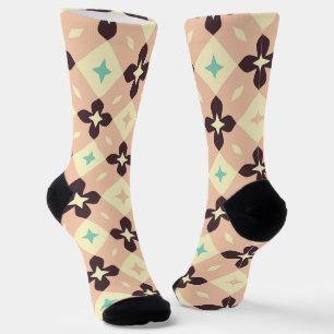 Seamless retro pattern with rounded squares socks