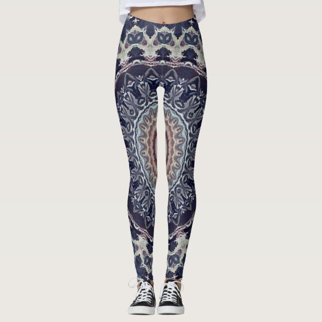 Seamless round ornamental mandala pattern arabic k leggings (Front)