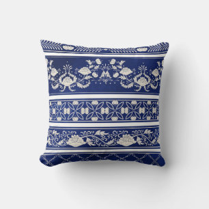 Seamless set of five borders pattern cushion