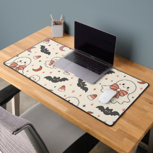 Seamless Spooky Cute Fall Design Desk Mat