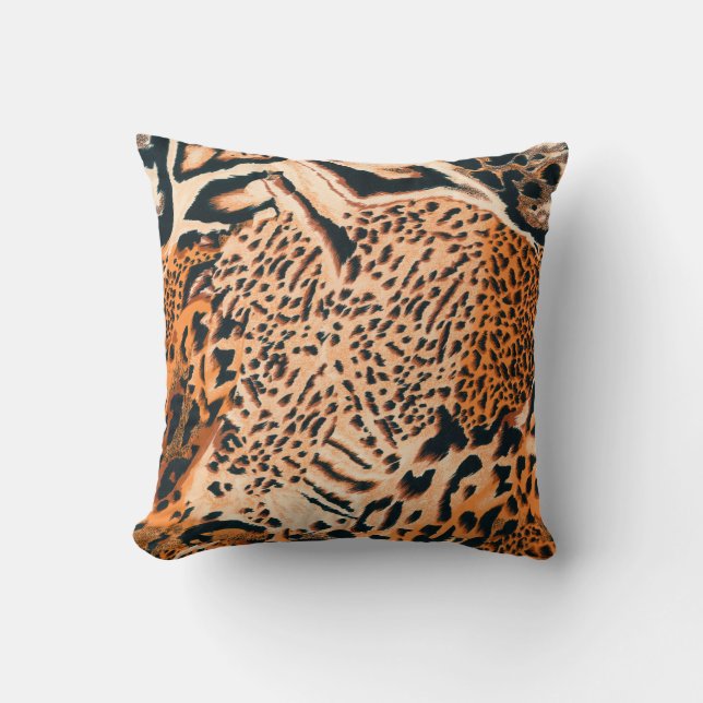 Seamless tiger, leopard and jaguar. Seamless textu Cushion (Front)