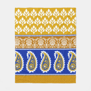 Seamless traditional indian paisley border fleece blanket