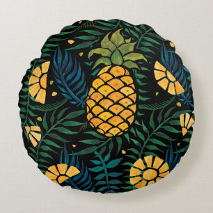 Seamless tropical pattern with pineapples and palm round cushion