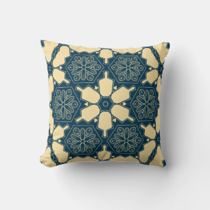 SEAMLESS VINTAGE HEART PATTERN Pillow