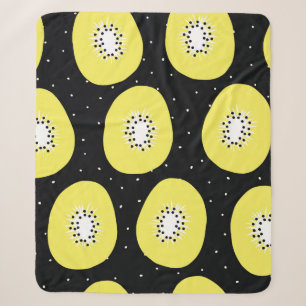Seamless vintage pattern kiwi fruit. Hand drawn pe Sherpa Blanket