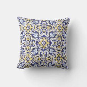 Seamless vintage pattern with an effect of attriti cushion