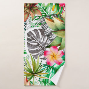 Seamless watercolor pattern of tropical leaves. bath towel