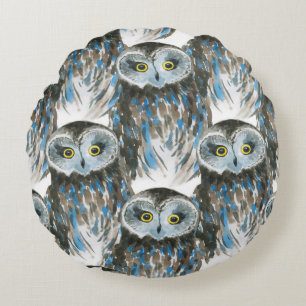 Seamless watercolor pattern with big owl round cushion