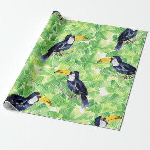 Seamless watercolor pattern with toucan on green l wrapping paper