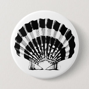 Seashell - black and white 7.5 cm round badge