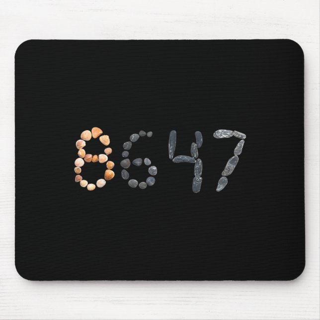 Seashell Rock Coastal Design Mouse Mat (Front)