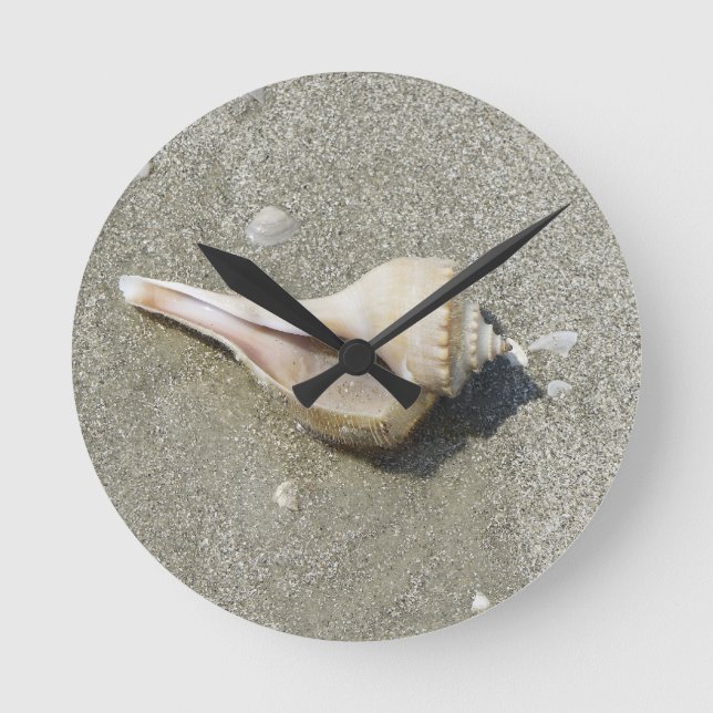 Seashell Round Clock (Front)