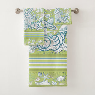 Seashell Scene with Green Background Bath Towel Set