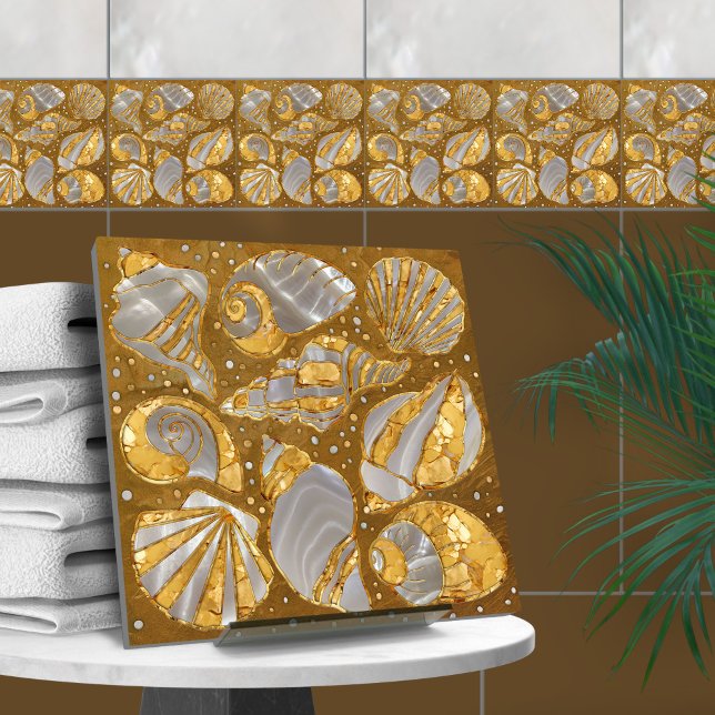 Seashells pattern - pearl and gold tile (Creator Uploaded)