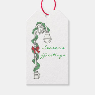 Season's Greetings NYC Lamppost w/ Garland Tags
