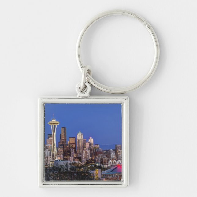 Seattle, Downtown and Mt. Rainier at Twilight Key Ring (Front)