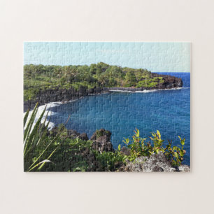 Secluded Cove in Maui, Hawaii Jigsaw Puzzle