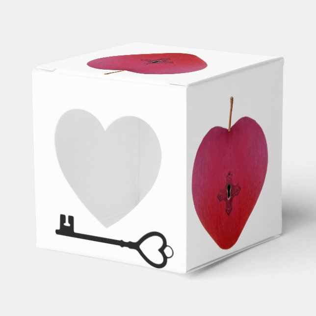 Secret Love Apple Favour Box (Front Side)