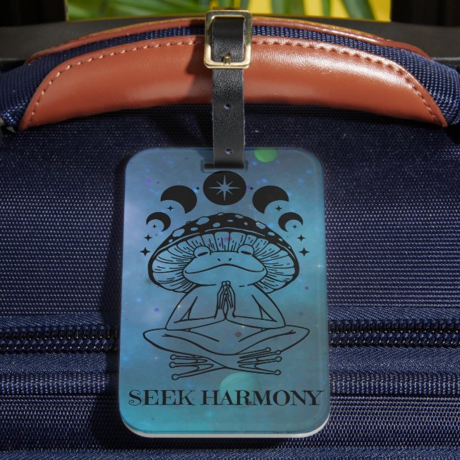 Seek Harmony Luggage Tag (Front Insitu 2)