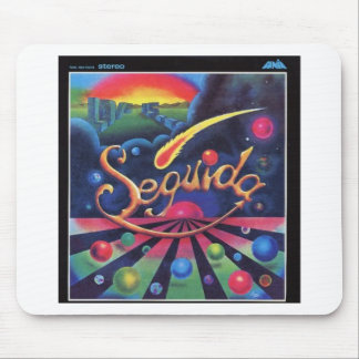 SEGUIDA "LOVE IS" Mousepad