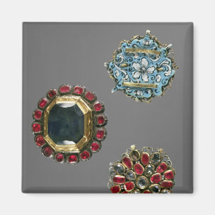 Selection of costume brooches magnet
