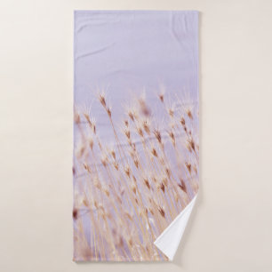 SELECTIVE FOCUS PHOTOGRAPHY OF GRASS FIELD BATH TOWEL