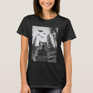 Selfie - Funny Alien Selfie Chipmunk UFO T-Shirt