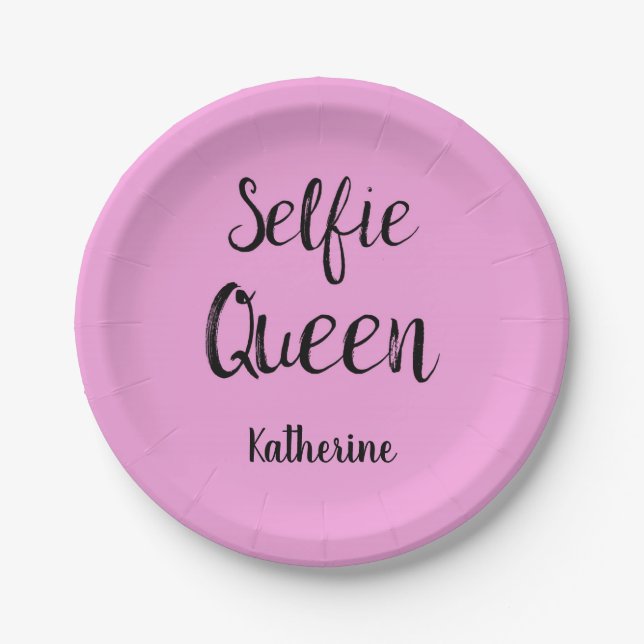 Selfie Queen Name Personalised Pink Paper Plate (Front)