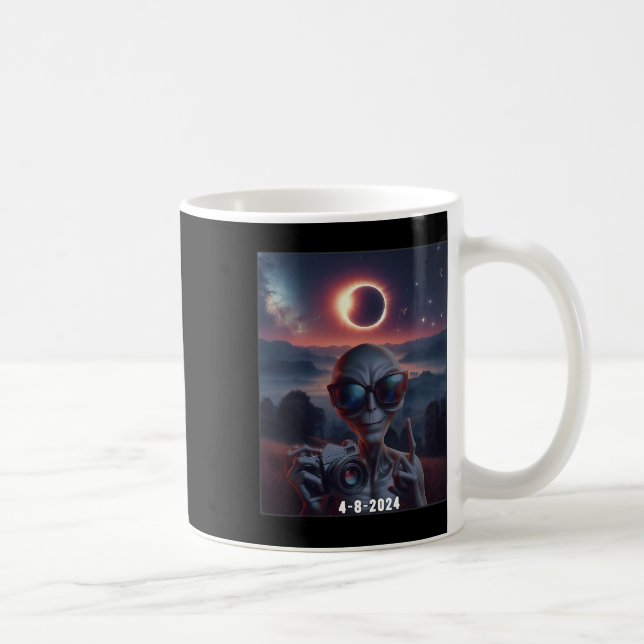 Selfie With Solar 2024 Eclipse Wearing Gles Retro  Coffee Mug (Right)