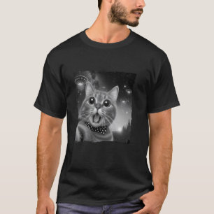 Selfies, cats and UFOs u2013 the perfect trio T-Shirt