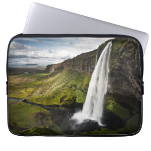 Seljalandsfoss Waterfall   Iceland Laptop Sleeve