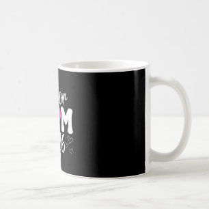 Senior 2026 Graduation Cap Mum Pink Heart Proud Mo Coffee Mug