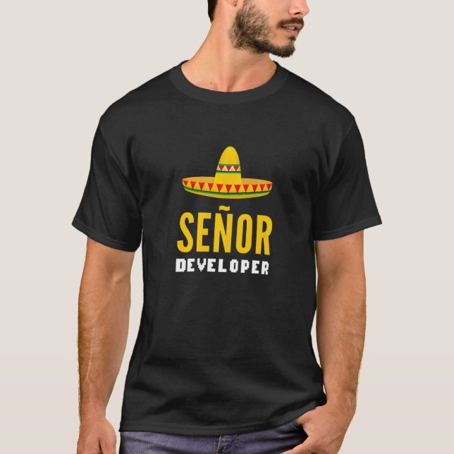 Senor Developer Computer Specialist   T-Shirt (Front)