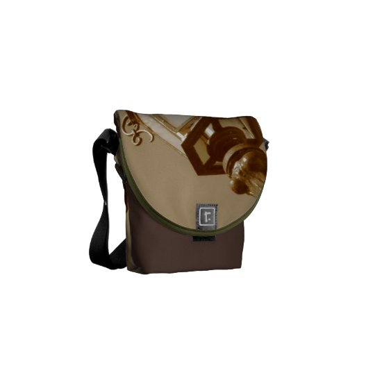 Sepia Old Lampost Messenger bag