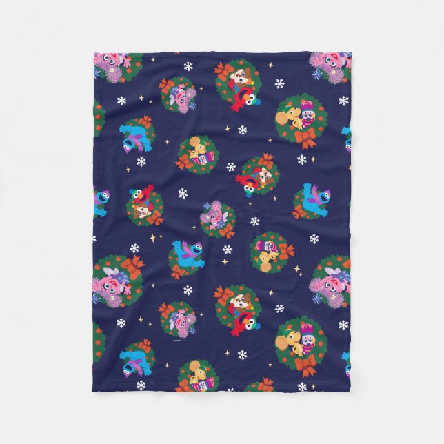 Sesame Street Christmas Wreath Pattern Fleece Blanket (Front)