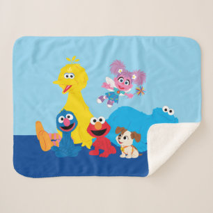Sesame Street Colourful Sesame Street Pals Sherpa Blanket