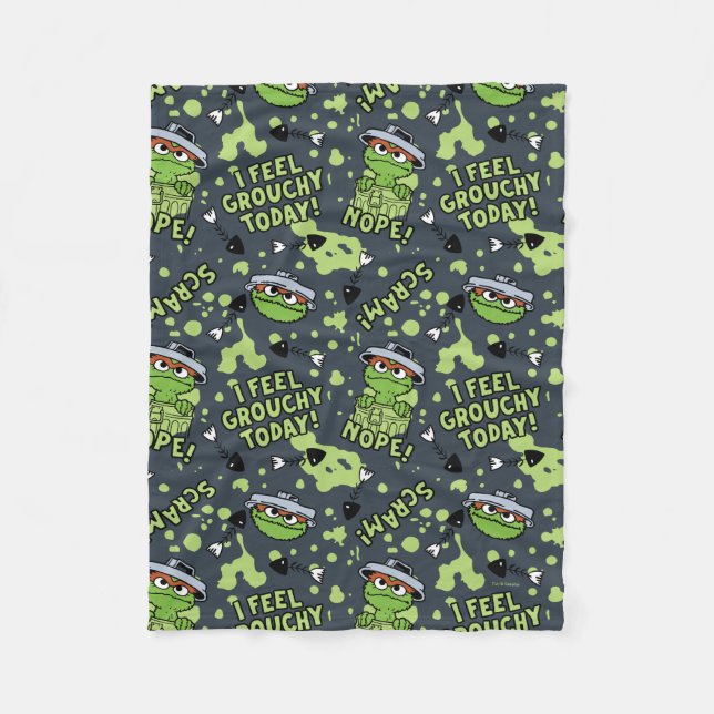 Sesame Street | Oscar the Grouch Phrase Pattern Fleece Blanket (Front)