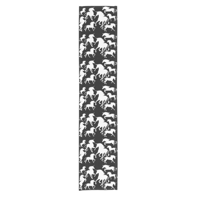 set of unicorns short table runner (Front)
