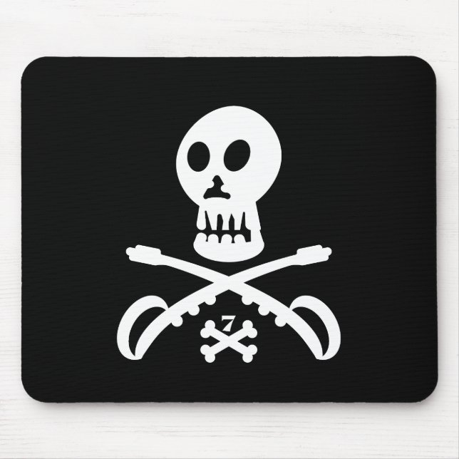 SEVEN SKULL BY MASANSER PIXELAT MOUSE MAT (Front)