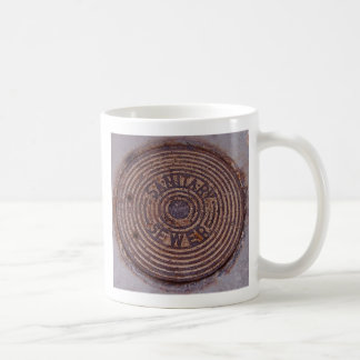 Sewer coffee mug (right-handed)