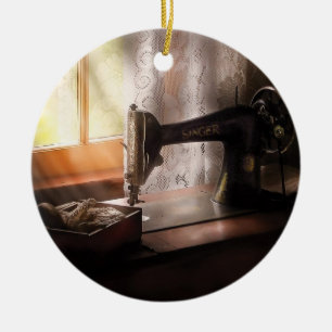 Sewing Machine - Singer II Ceramic Tree Decoration