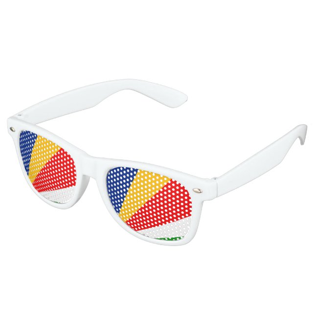Seychelles Flag Retro Sunglasses (Angled)