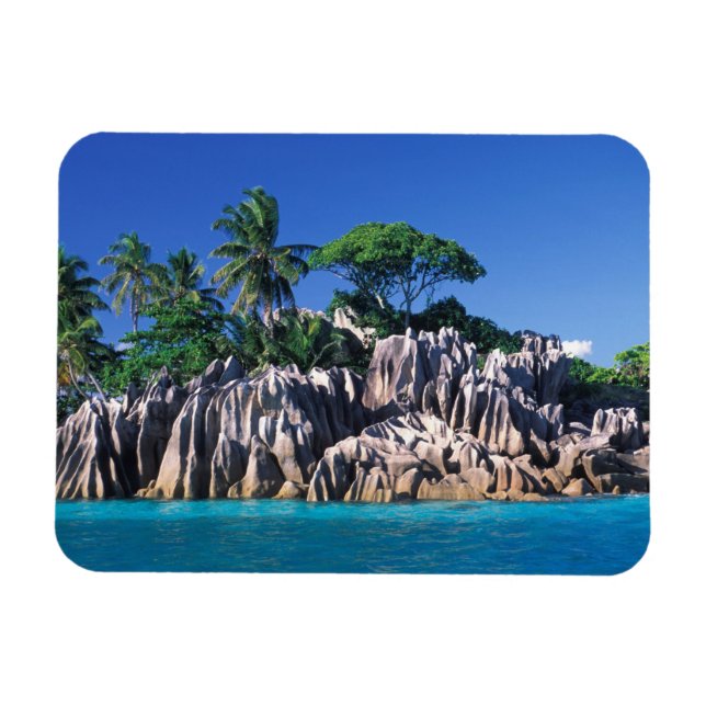Seychelles. Ilot St. Pierre (near Praslin Magnet (Horizontal)